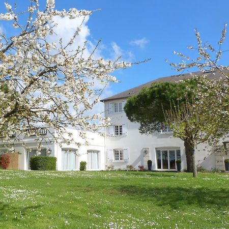 Logis Hotel Restaurant Des Chateaux Azay-le-Rideau Ngoại thất bức ảnh