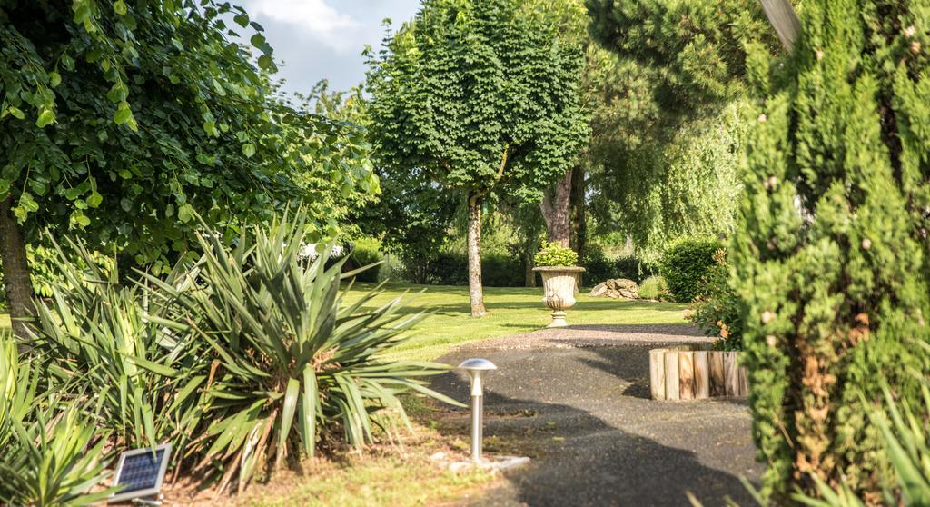 Logis Hotel Restaurant Des Chateaux Azay-le-Rideau Ngoại thất bức ảnh