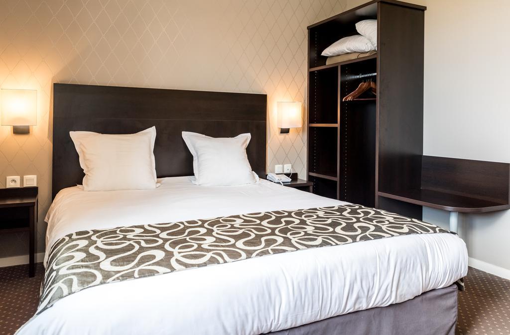 Logis Hotel Restaurant Des Chateaux Azay-le-Rideau Ngoại thất bức ảnh