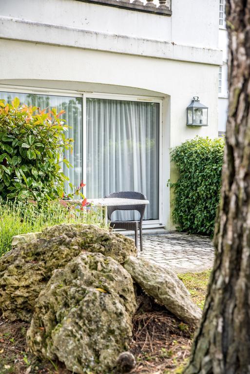 Logis Hotel Restaurant Des Chateaux Azay-le-Rideau Ngoại thất bức ảnh